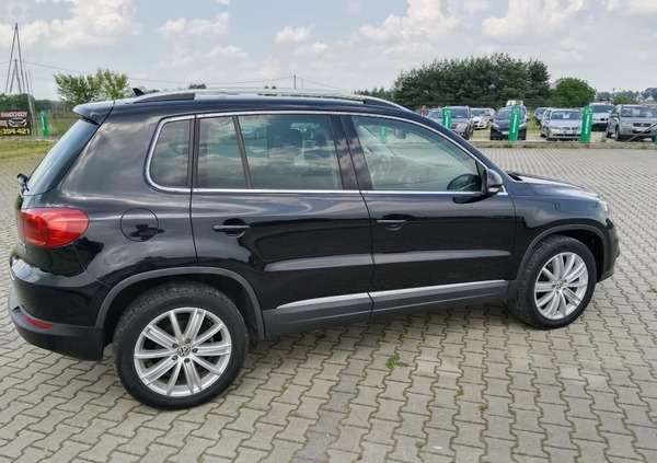 Volkswagen Tiguan cena 39900 przebieg: 230000, rok produkcji 2012 z Stąporków małe 379